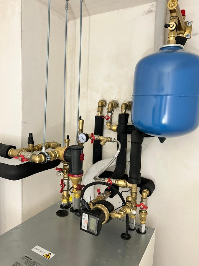 Panasonic Aquarea – węzeł hydrauliczny z separatorem Flamco